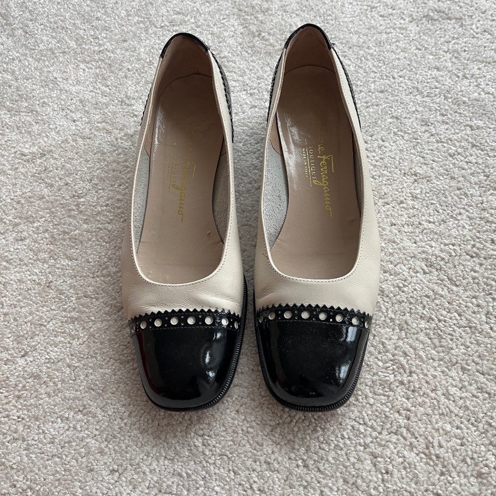 Vintage Salvatore Ferragamo Boutique Two-Tone Leather Flats